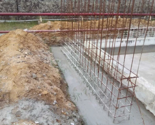 i90
